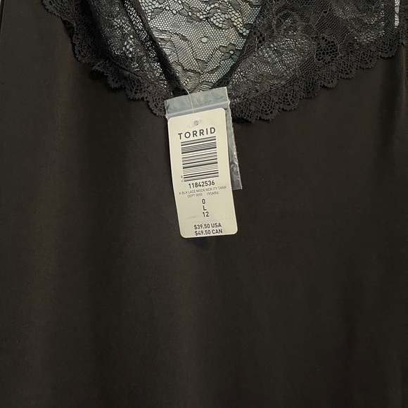 NWT Black and lace Torrid Cami - Picture 3 of 3
